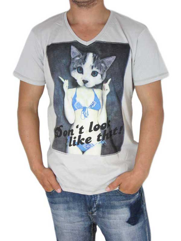 Ανδρικό t-shirt με V σε γκρι με στάμπα γυναίκα γάτα