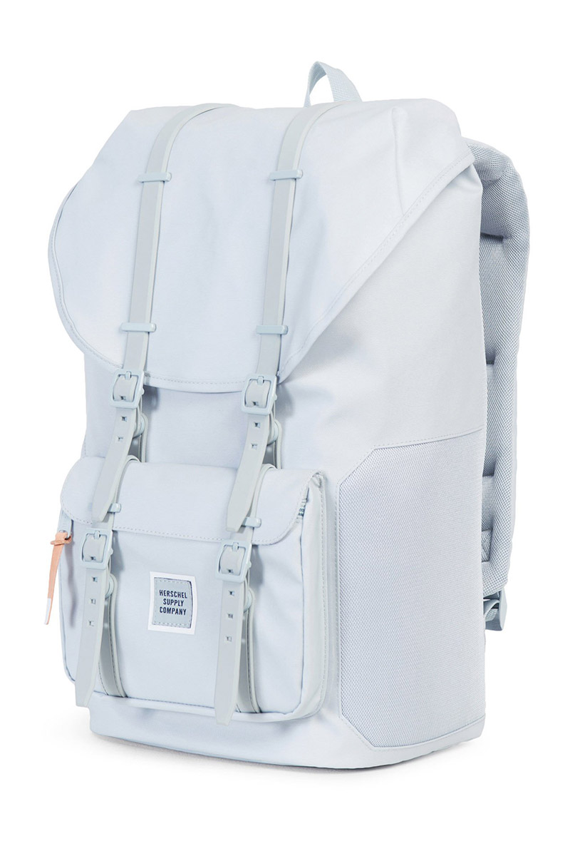 herschel little america water resistant