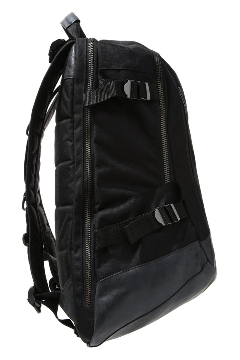 Globe Millgate backpack black