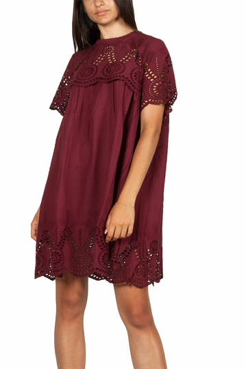 Minimum Flores μίνι φόρεμα μπορντό με αζούρ σχέδιο