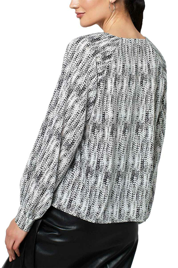 Rut & Circle Isabell balloon sleeve blouse