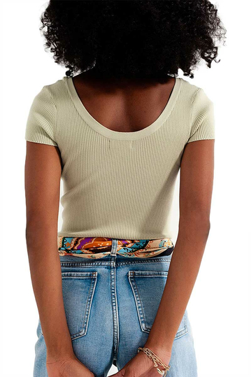 Q2 πλεκτό κοντομάνικο τοπ