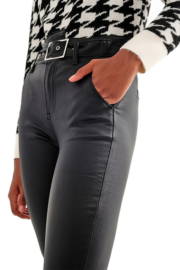 Q2 faux leather παντελόνι μαύρο με ζώνη