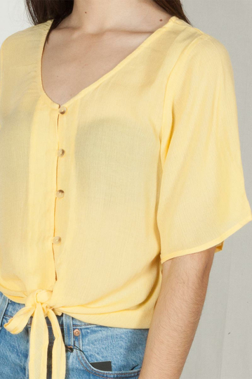 Rut & Circle button crepe top