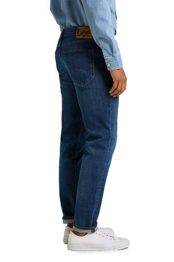Lee Austin Regular Tapered Jeans - Mid Bluegrass