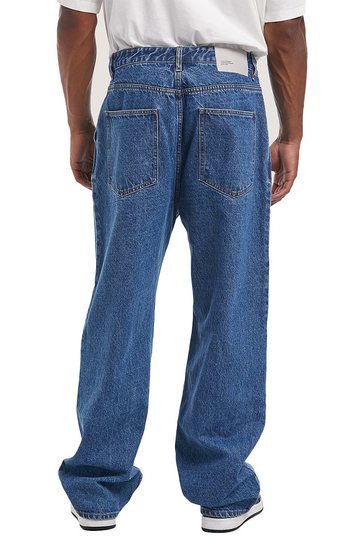 Alcott Wide Leg Jeans With Darts