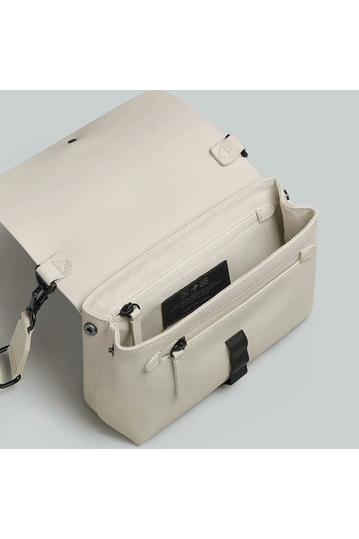 Gaston Luga Spläsh Crossbody Bag Waterproof Cloud Cream