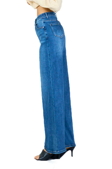 Wide Leg Jeans With Relaxed Fit
