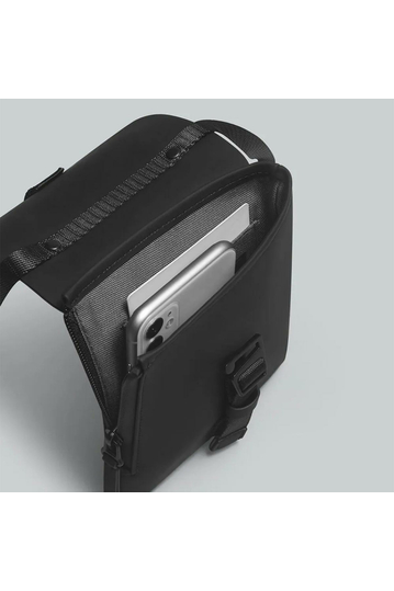 Gaston Luga Spläsh Mini Crossbody Bag Waterproof Black