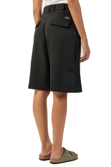 Kaotiko Wide Leg Pleated Bermuda Shorts