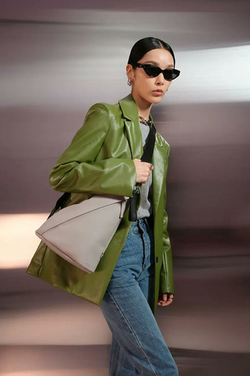 Gaston Luga Spläsh Sling Bag Taupe