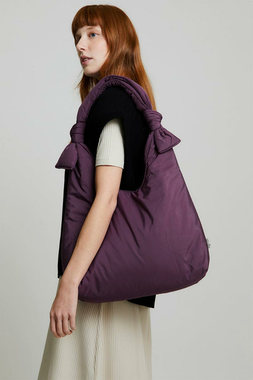 Lefrik Biwa Shoulder Bag Plum