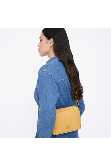 Lefrik Reef Crossbody Mustard