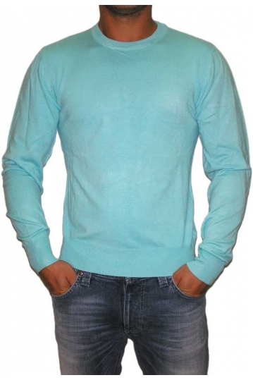 Fine knit men's sweater in turquoise