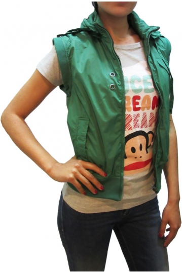 Women's hooded nylon sleeveless short jacket in green