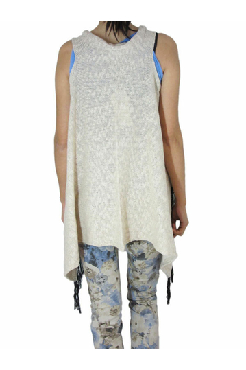 Agel Knitwear πλεκτή αμάνικη ζακέτα μπεζ με κρόσια