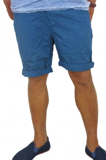 Men's chino shorts in royal blue