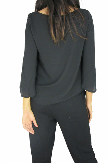 Γυναικεία μπλούζα μαύρη με καμπάνα μανίκια