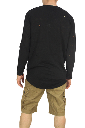 Anerkjendt πλεκτή longline μπλούζα με τρύπες Klune μαύρη