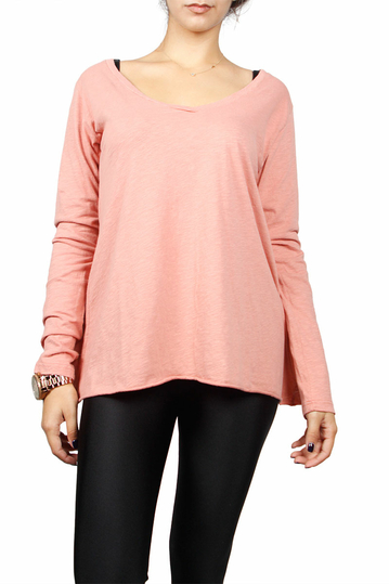 Women's V-neck slubby top salmon