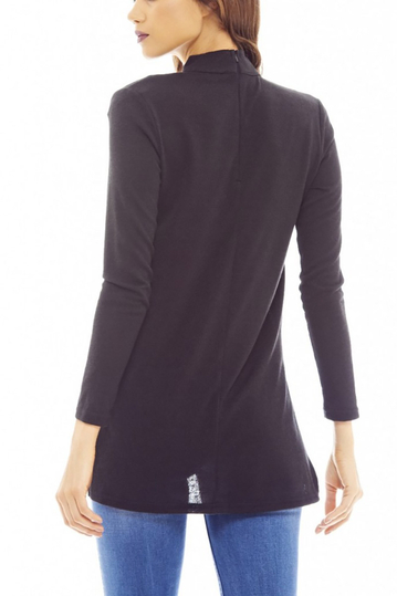 Πλεκτή μακριά μπλούζα μαύρη με τσόκερ λαιμό