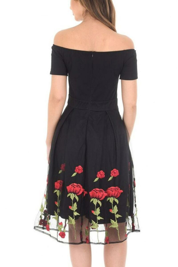 AX Paris Μπαρντό φόρεμα μαύρο με κέντημα