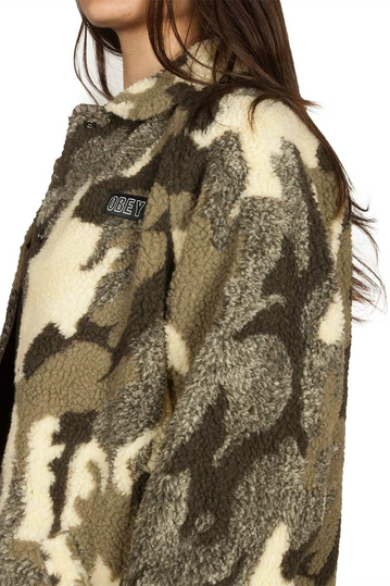 Obey Covert women's sherpa jacket camo