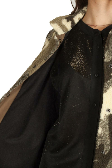 Obey Covert women's sherpa jacket camo